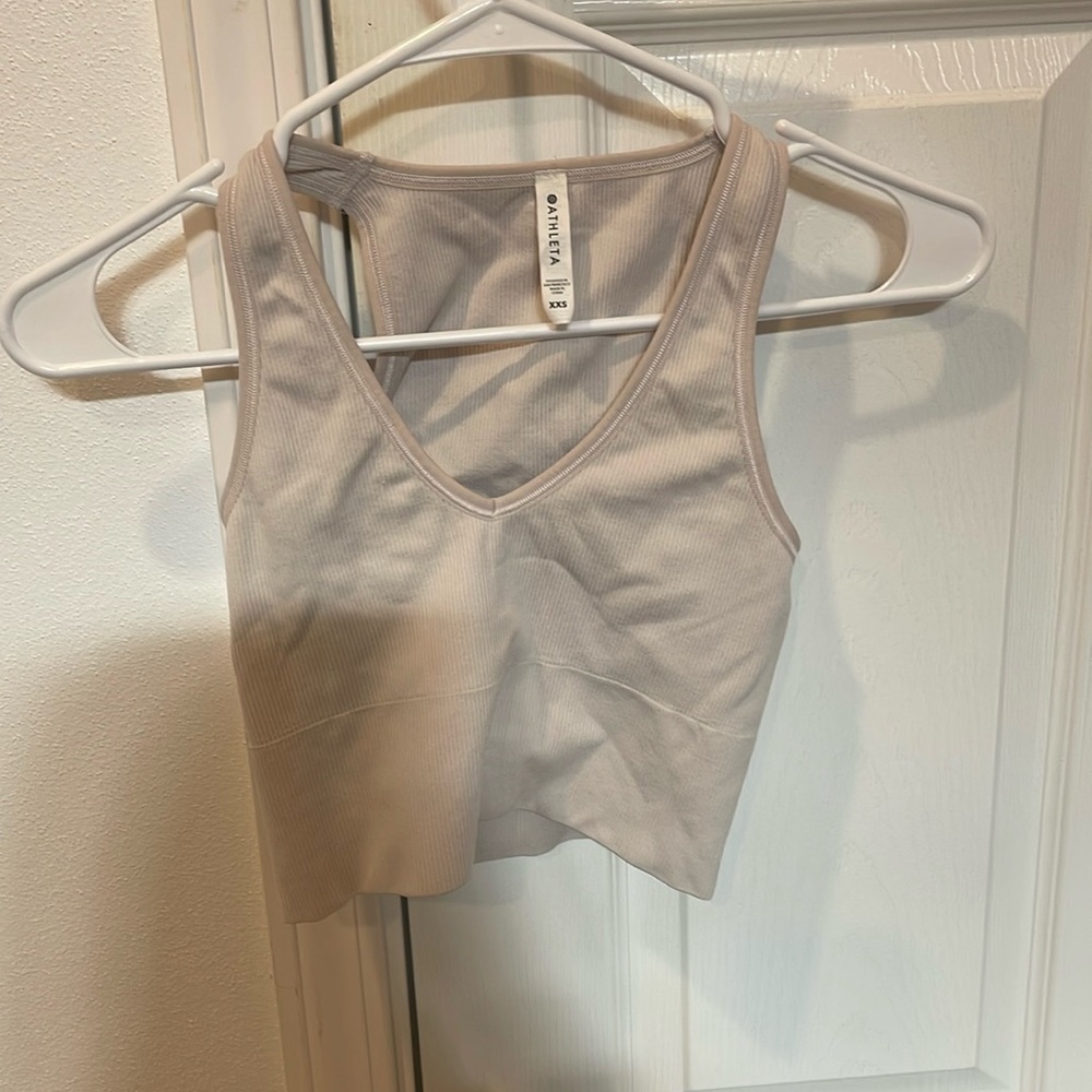 Grey tank top